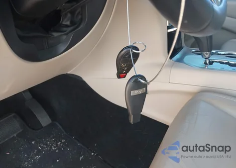 2011 Jeep Grand Cherokee Limited z USA, uszkodzony, nr VIN 1J4RS5GG4BC611355